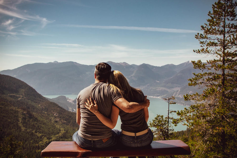 Best Perfumes to Gift Your Girlfriend