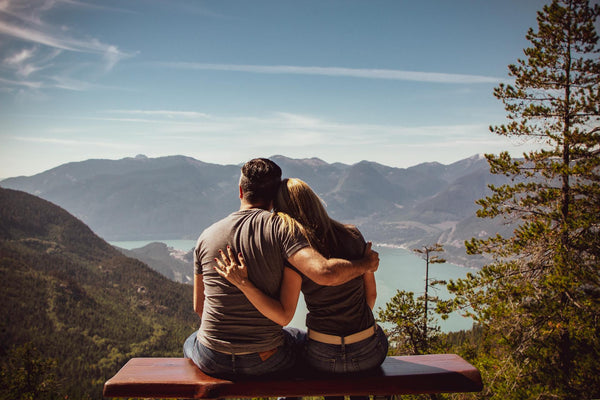 Best Perfumes to Gift Your Girlfriend